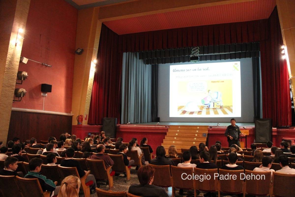 03 Charla Guardia Civil